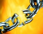 Hagar_140_c Silver chain with broken link