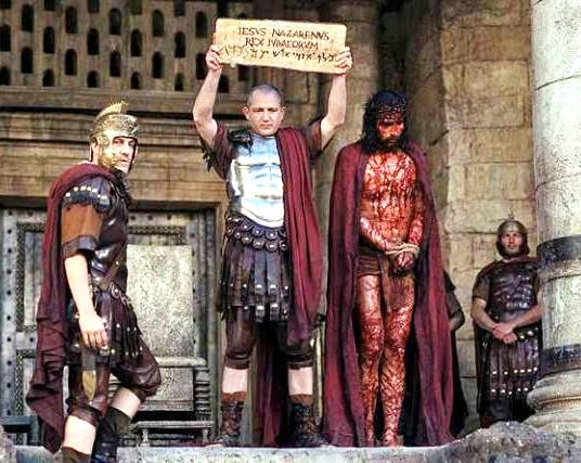 Bible movies, films. Pontius Pilate shows Jesus to the crowd in 'The Passion of the Christ'