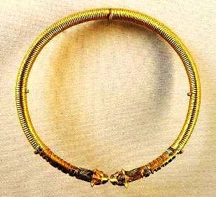 Gold torque excavated in the ruins of ancient Susa