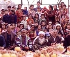 Photograph of an extended Middle Eastern family