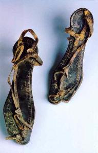 Children's clothes in ancient Israel. Sandals found at the Bar Kochba site